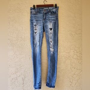 Indigo Rein Distressed Skinny Anklet Jeans Size 9